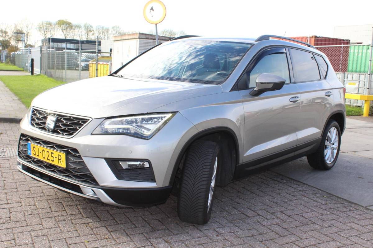 SEAT Ateca Seat Ateca 1.0 EcoTSI Limited Edition camera car play multimedia