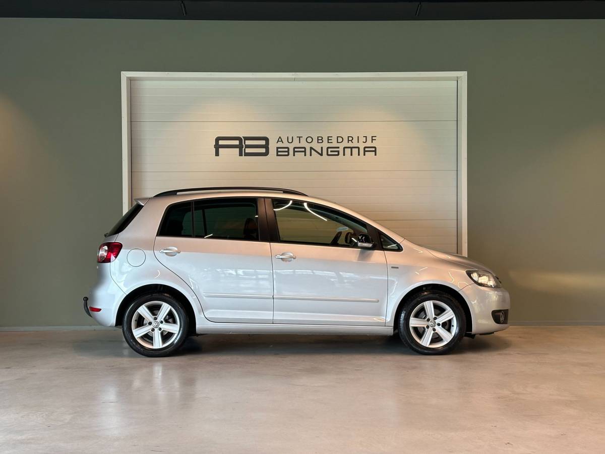 Volkswagen Golf Plus Volkswagen Golf Plus 1.2 TSI AUTOMAAT HIGHLINE-uitv|CLIMA AIRCO|ISOFIX|TREKHAAK|STOELVERWARMING|PARKEERSENSOREN|nwe APK+OH-BEURT