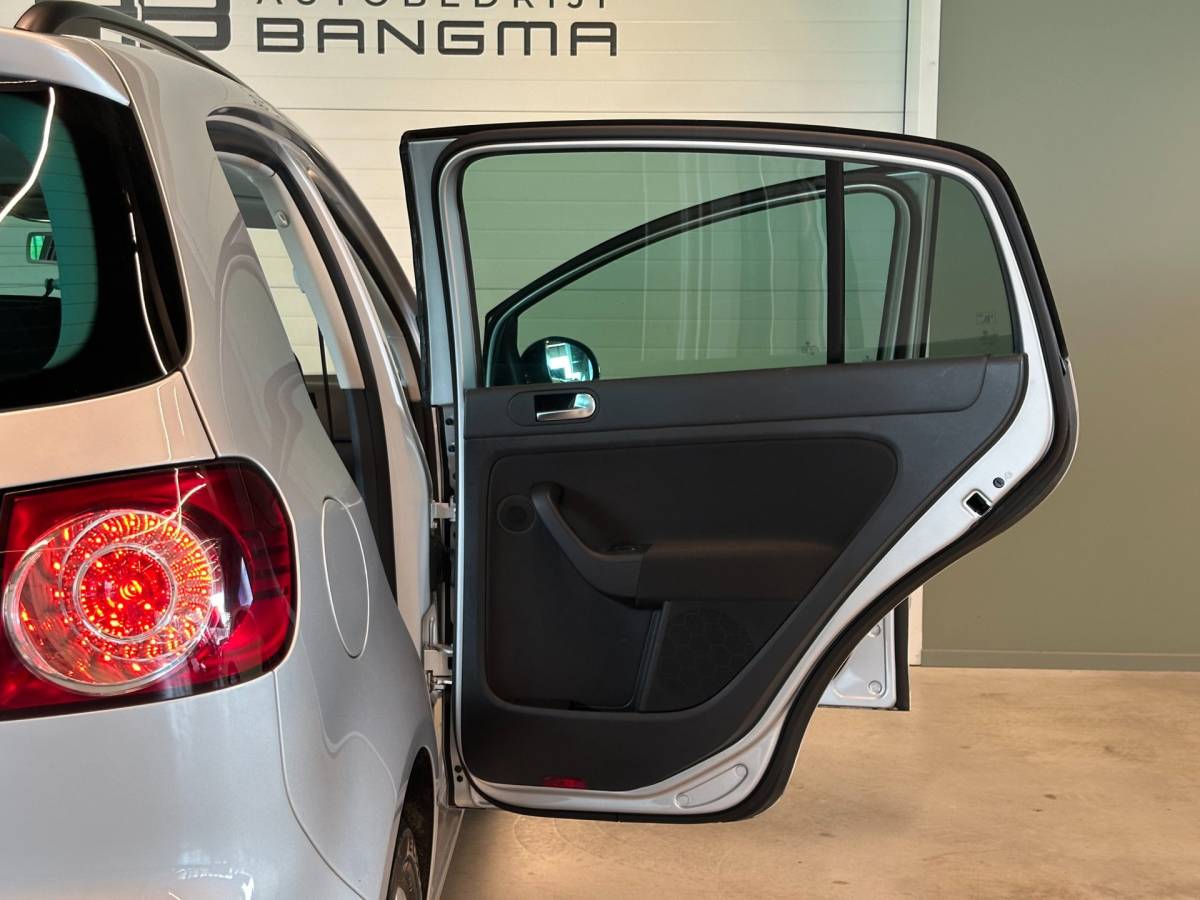 Volkswagen Golf Plus Volkswagen Golf Plus 1.2 TSI AUTOMAAT HIGHLINE-uitv|CLIMA AIRCO|ISOFIX|TREKHAAK|STOELVERWARMING|PARKEERSENSOREN|nwe APK+OH-BEURT
