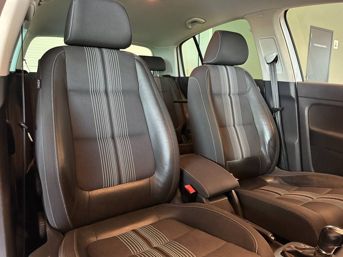 Volkswagen Golf Plus Volkswagen Golf Plus 1.2 TSI AUTOMAAT HIGHLINE-uitv|CLIMA AIRCO|ISOFIX|TREKHAAK|STOELVERWARMING|PARKEERSENSOREN|nwe APK+OH-BEURT