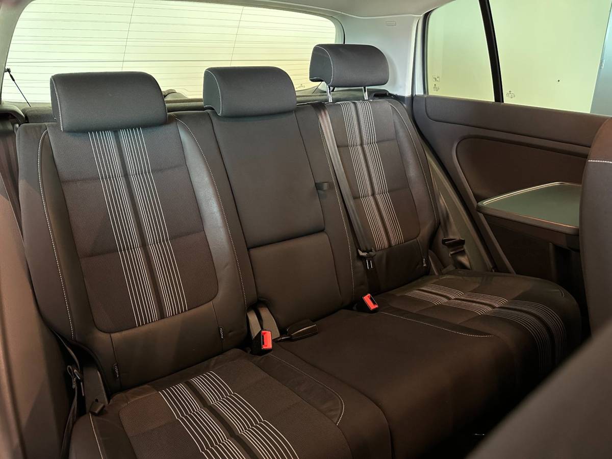 Volkswagen Golf Plus Volkswagen Golf Plus 1.2 TSI AUTOMAAT HIGHLINE-uitv|CLIMA AIRCO|ISOFIX|TREKHAAK|STOELVERWARMING|PARKEERSENSOREN|nwe APK+OH-BEURT