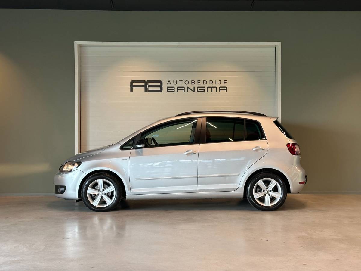 Volkswagen Golf Plus Volkswagen Golf Plus 1.2 TSI AUTOMAAT HIGHLINE-uitv|CLIMA AIRCO|ISOFIX|TREKHAAK|STOELVERWARMING|PARKEERSENSOREN|nwe APK+OH-BEURT