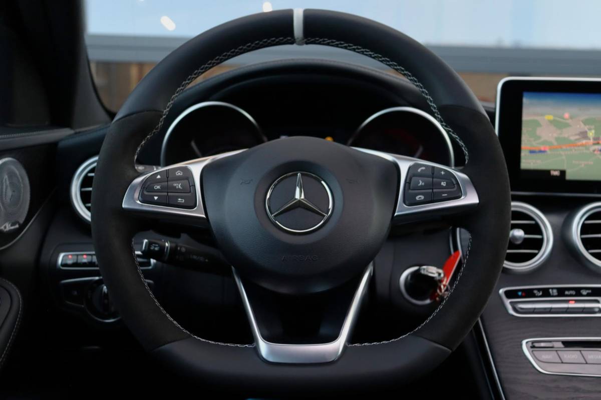 Mercedes-Benz C-Klasse Mercedes-Benz C-klasse 400 4MATIC Prestige | Pano | Elektrische Stoelen | Burmester | Stoelverwarming | Adaptieve Cruise | Leder