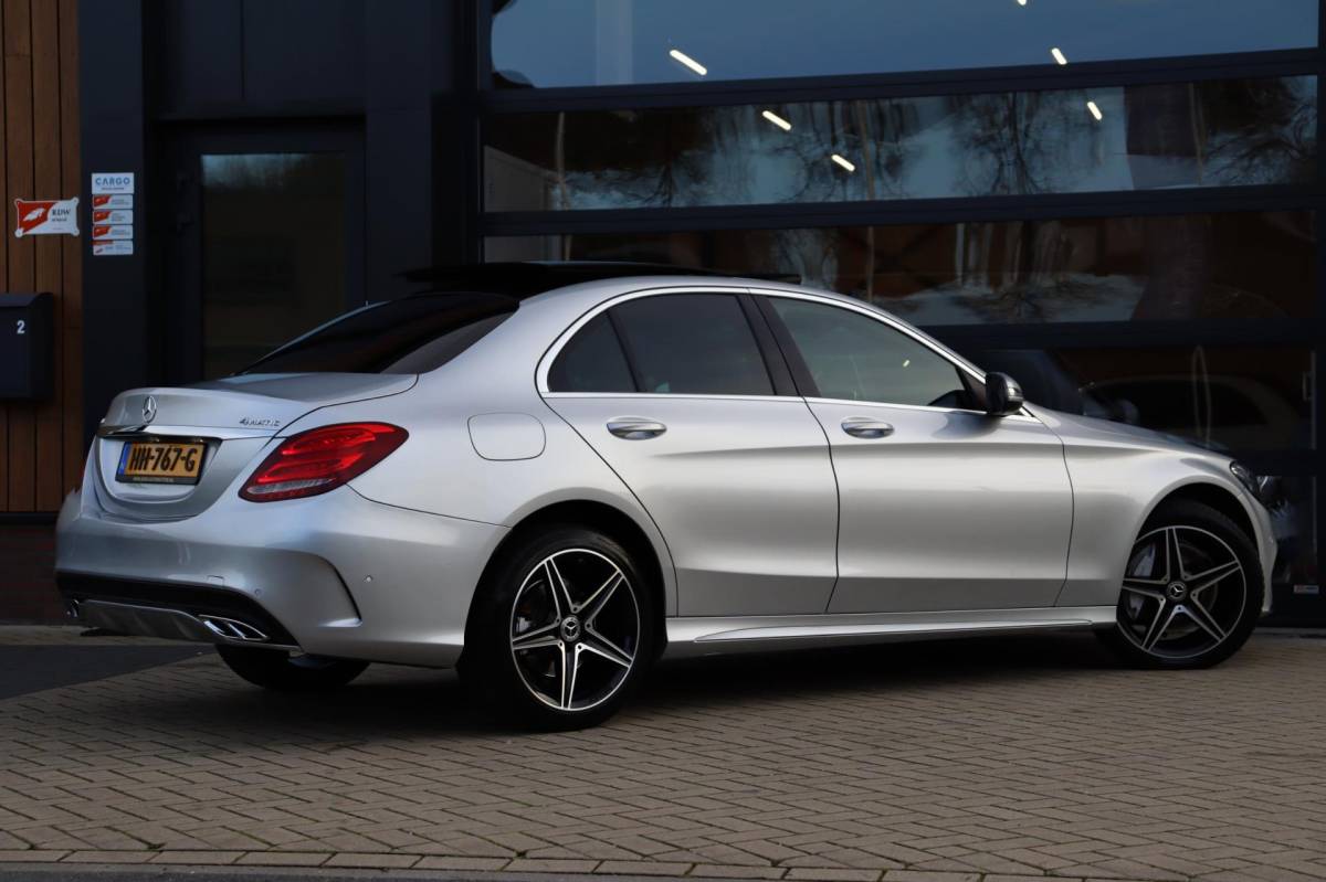 Mercedes-Benz C-Klasse Mercedes-Benz C-klasse 400 4MATIC Prestige | Pano | Elektrische Stoelen | Burmester | Stoelverwarming | Adaptieve Cruise | Leder