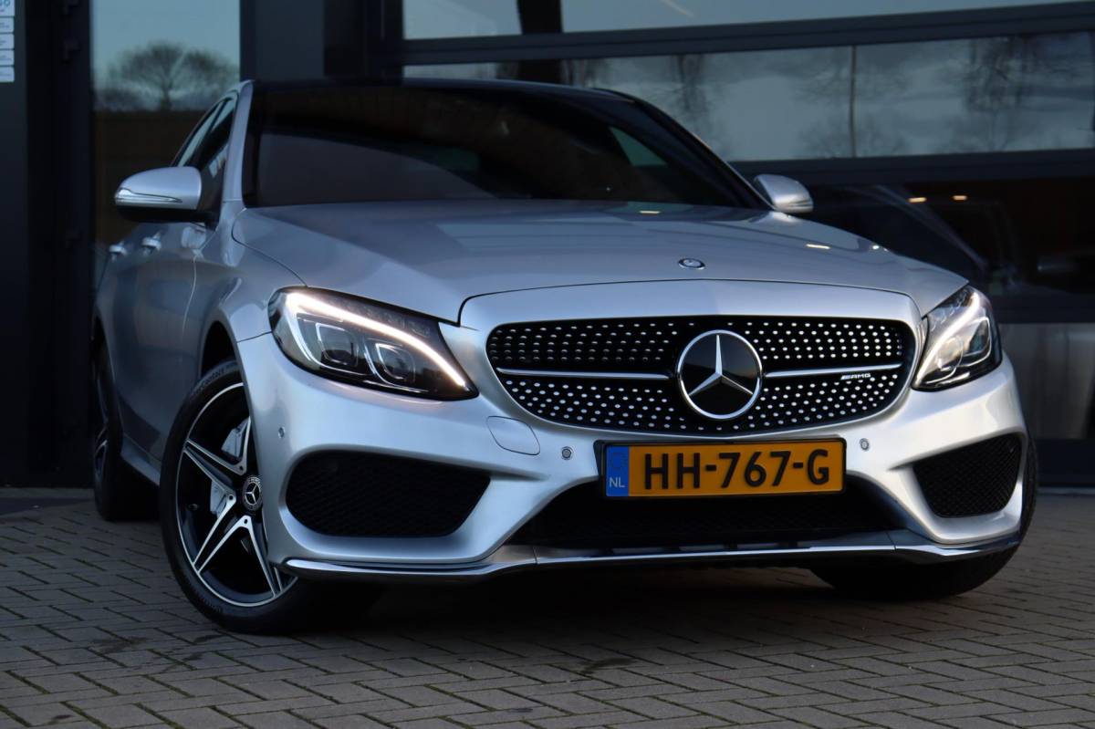 Mercedes-Benz C-Klasse Mercedes-Benz C-klasse 400 4MATIC Prestige | Pano | Elektrische Stoelen | Burmester | Stoelverwarming | Adaptieve Cruise | Leder
