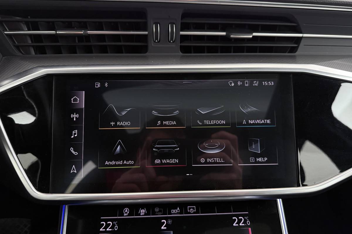 Audi A6 Audi A6 Avant 45 TFSI quattro Sport Pro Line | Trekhaak | Panoramadak | 4-Zone Clima | Camera | Stoelverwarming V+A |