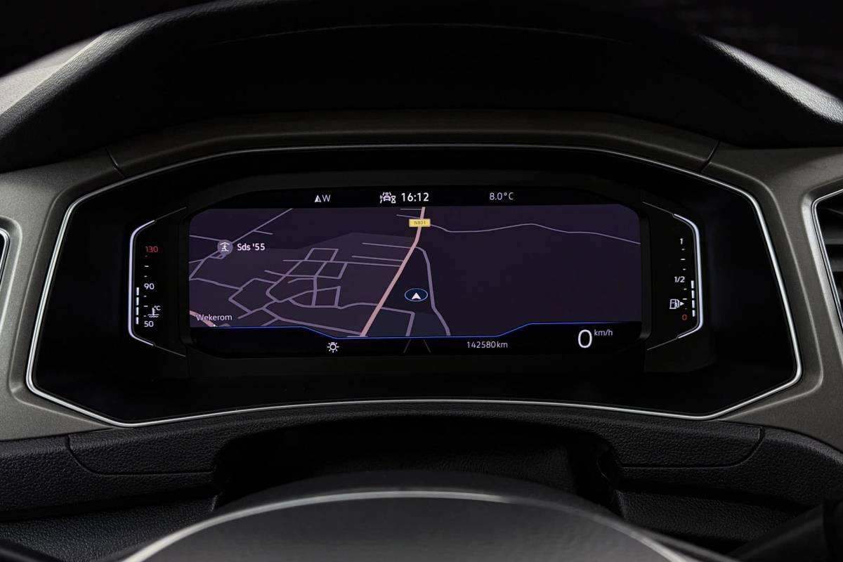 Volkswagen T-Roc Volkswagen T-Roc 1.0 TSI Style Business | Trekhaak | Org NL | Digital Cockpit | Camera | CarPlay |