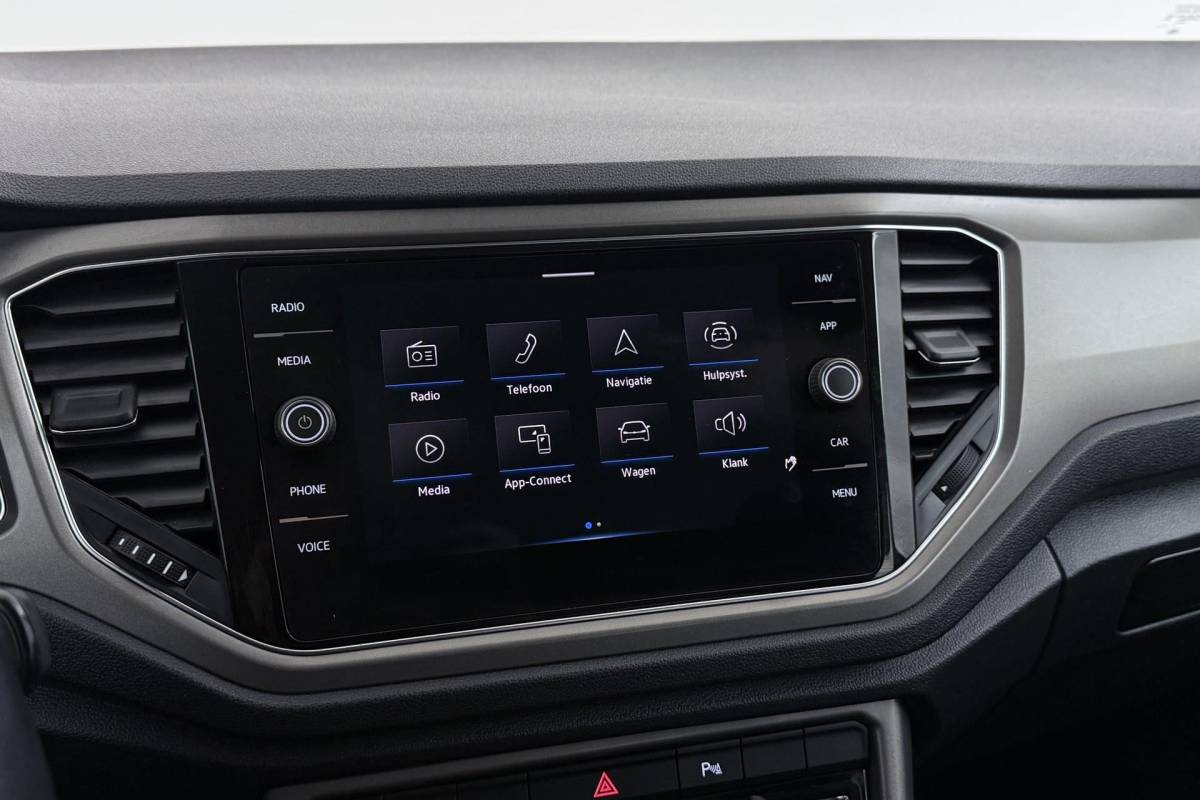Volkswagen T-Roc Volkswagen T-Roc 1.0 TSI Style Business | Trekhaak | Org NL | Digital Cockpit | Camera | CarPlay |