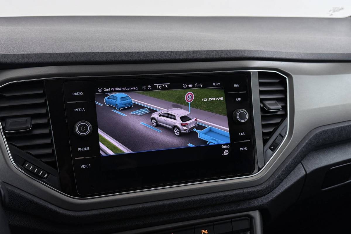 Volkswagen T-Roc Volkswagen T-Roc 1.0 TSI Style Business | Trekhaak | Org NL | Digital Cockpit | Camera | CarPlay |