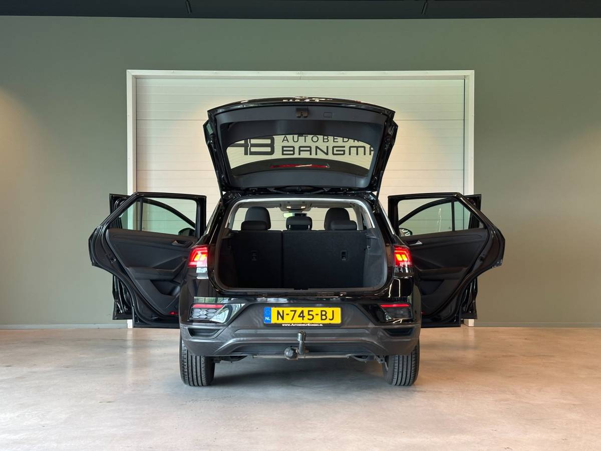 Volkswagen T-Roc Volkswagen T-Roc 1.0 TSI STYLE-uitv|CLIMA AIRCO|NAVIGATIE|CRUISE CONTROL|APPLE CARPLAY+ANDROID|ISOFIX|BLUETOOTH|LM-VELGEN|TREKHAAK