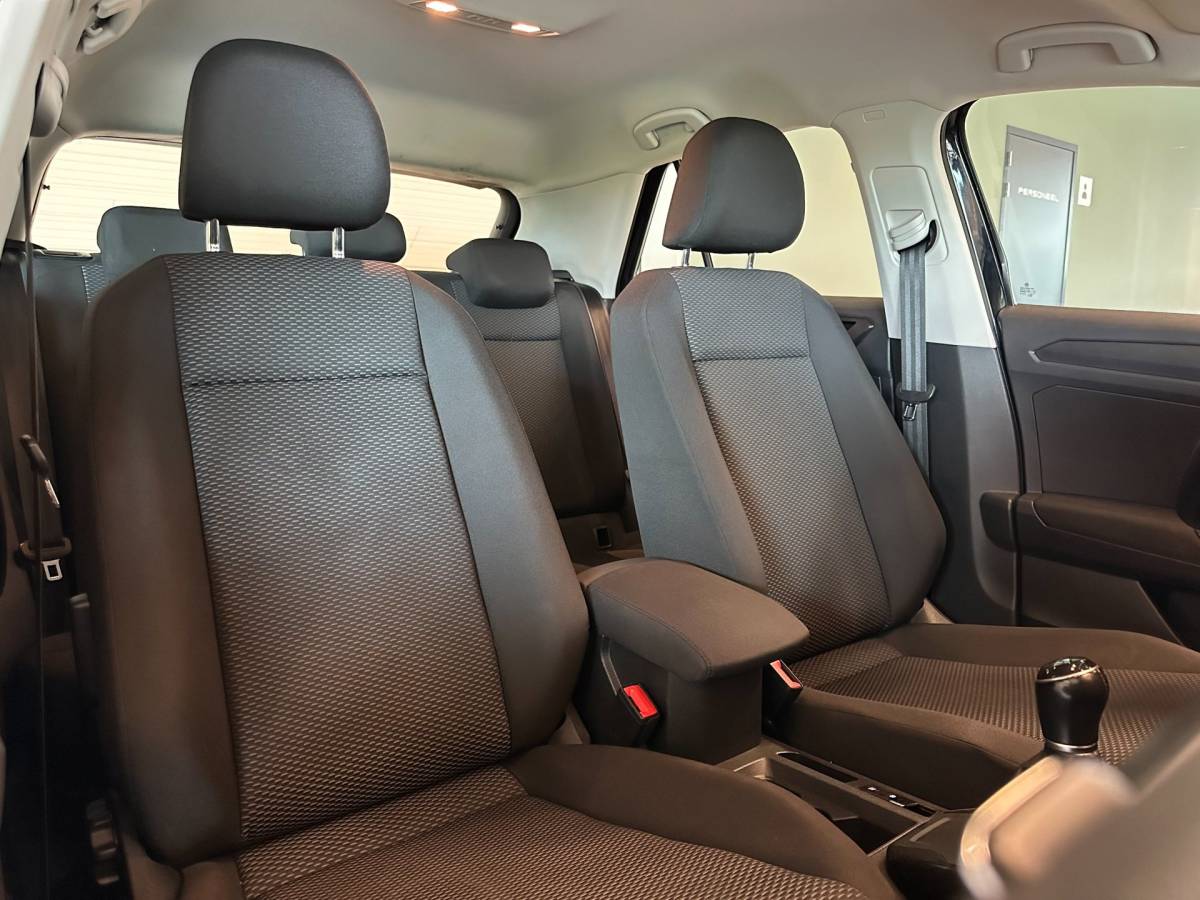 Volkswagen T-Roc Volkswagen T-Roc 1.0 TSI STYLE-uitv|CLIMA AIRCO|NAVIGATIE|CRUISE CONTROL|APPLE CARPLAY+ANDROID|ISOFIX|BLUETOOTH|LM-VELGEN|TREKHAAK