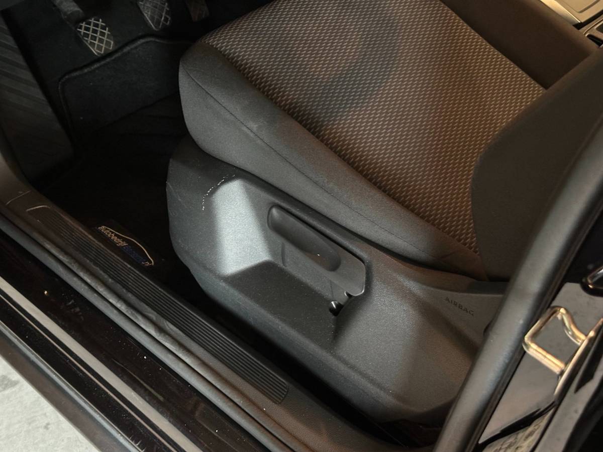 Volkswagen T-Roc Volkswagen T-Roc 1.0 TSI STYLE-uitv|CLIMA AIRCO|NAVIGATIE|CRUISE CONTROL|APPLE CARPLAY+ANDROID|ISOFIX|BLUETOOTH|LM-VELGEN|TREKHAAK