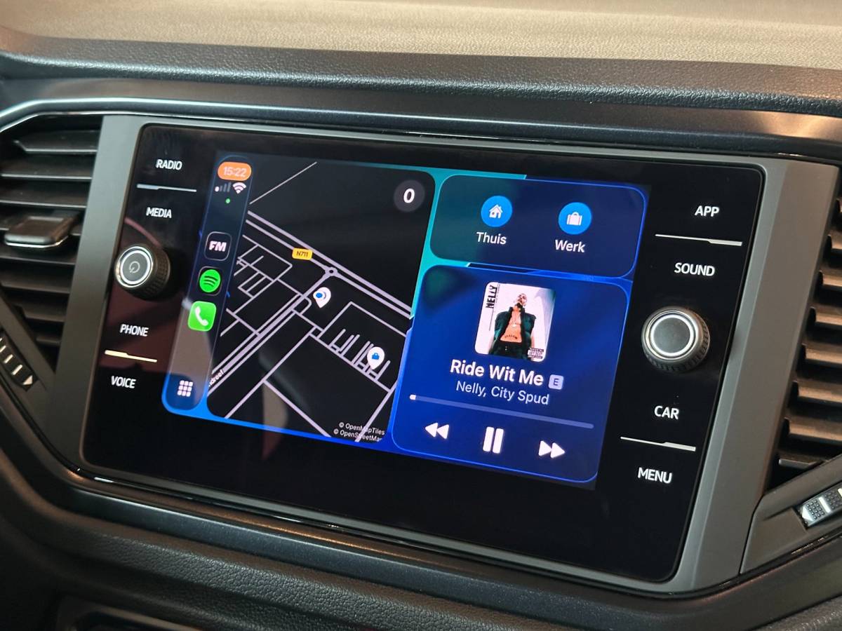 Volkswagen T-Roc Volkswagen T-Roc 1.0 TSI STYLE-uitv|CLIMA AIRCO|NAVIGATIE|CRUISE CONTROL|APPLE CARPLAY+ANDROID|ISOFIX|BLUETOOTH|LM-VELGEN|TREKHAAK