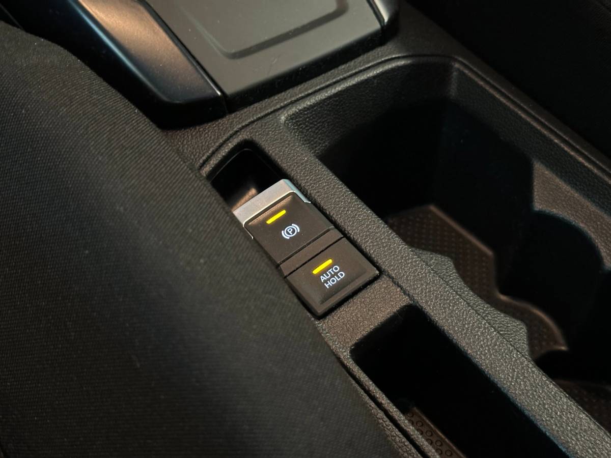 Volkswagen T-Roc Volkswagen T-Roc 1.0 TSI STYLE-uitv|CLIMA AIRCO|NAVIGATIE|CRUISE CONTROL|APPLE CARPLAY+ANDROID|ISOFIX|BLUETOOTH|LM-VELGEN|TREKHAAK
