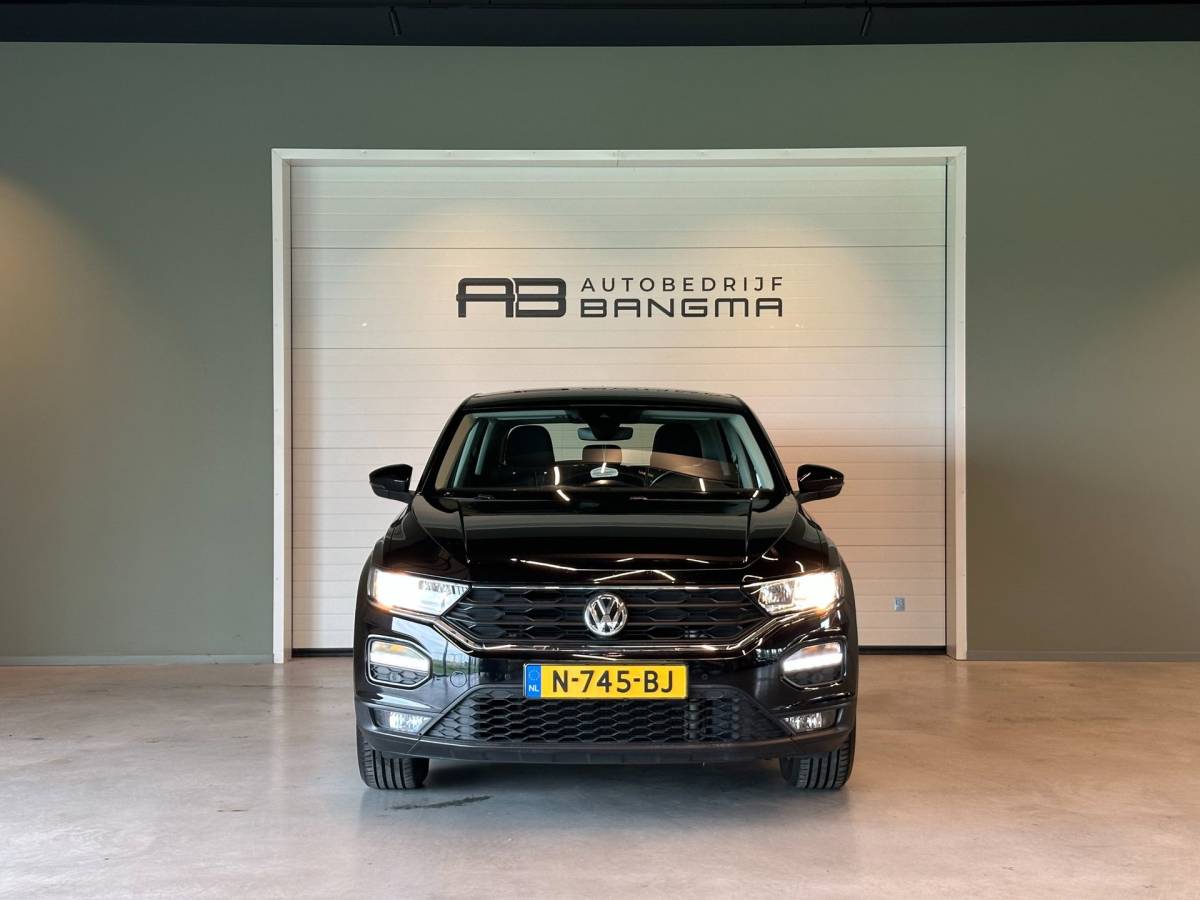 Volkswagen T-Roc Volkswagen T-Roc 1.0 TSI STYLE-uitv|CLIMA AIRCO|NAVIGATIE|CRUISE CONTROL|APPLE CARPLAY+ANDROID|ISOFIX|BLUETOOTH|LM-VELGEN|TREKHAAK