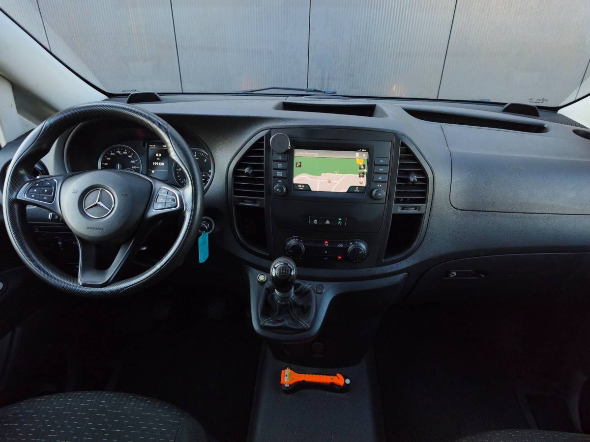 Mercedes-Benz Vito Mercedes-Benz Vito 116 CDI XXL L3 CRUISE M-BUX AIRCO TREKHAAK CAMERA CARPLAY