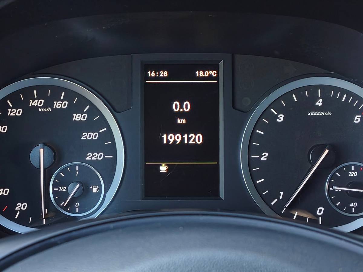 Mercedes-Benz Vito Mercedes-Benz Vito 116 CDI XXL L3 CRUISE M-BUX AIRCO TREKHAAK CAMERA CARPLAY