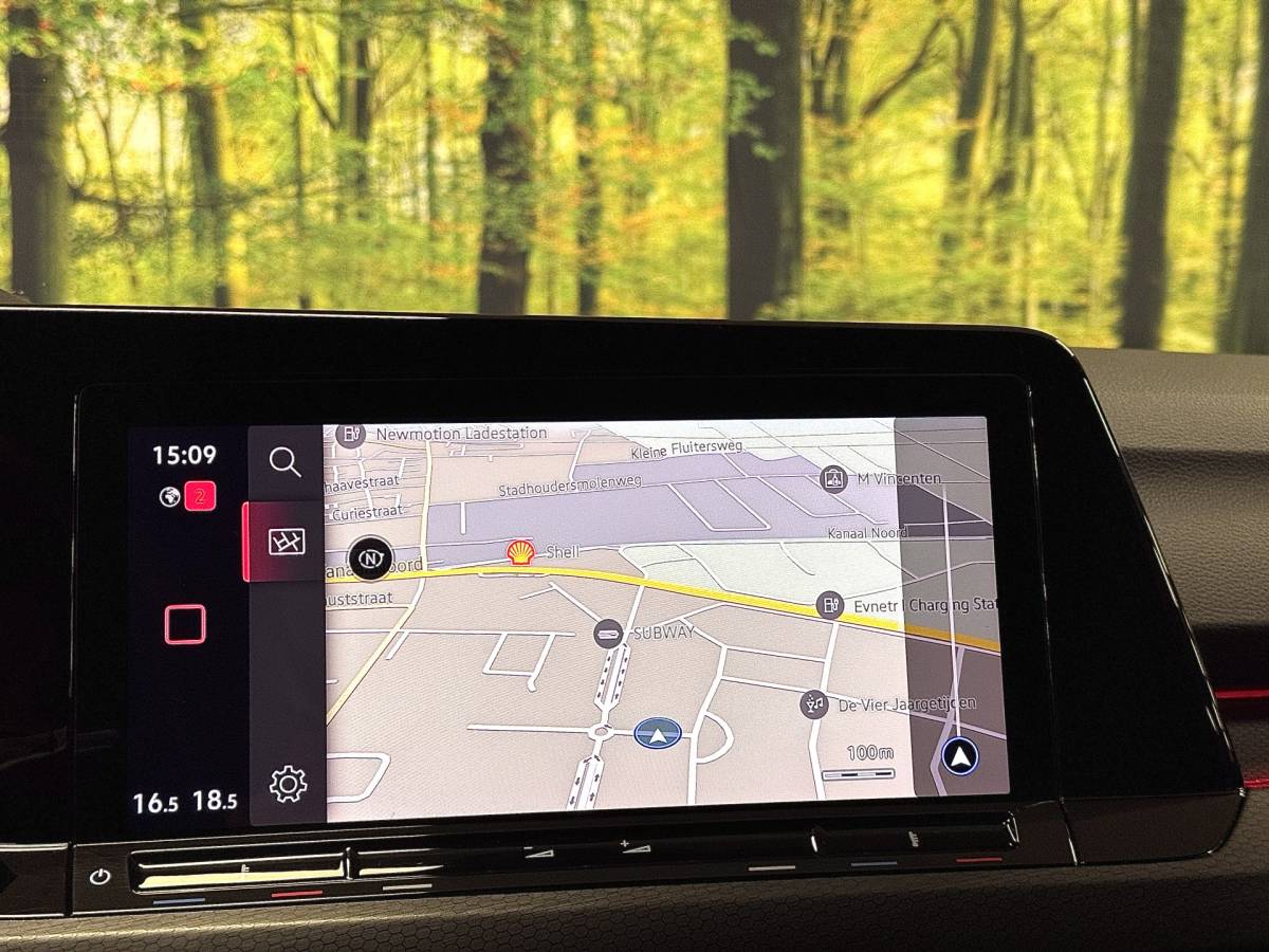 Volkswagen Golf Volkswagen Golf 2.0 TDI GTD | 200 PK! | Apple Carplay | Android Auto | Sfeerverlichting | Navigatie | Adaptieve Cruise Control | Lane Assist | IQ Light | LED | DAB | Dodehoek Sensor |