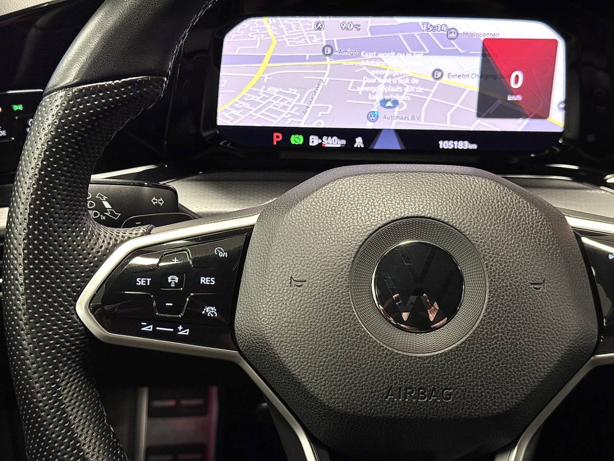 Volkswagen Golf Volkswagen Golf 2.0 TDI GTD | 200 PK! | Apple Carplay | Android Auto | Sfeerverlichting | Navigatie | Adaptieve Cruise Control | Lane Assist | IQ Light | LED | DAB | Dodehoek Sensor |