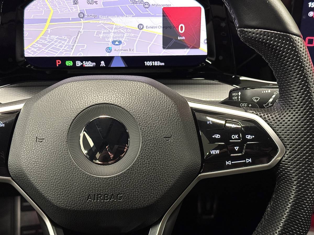 Volkswagen Golf Volkswagen Golf 2.0 TDI GTD | 200 PK! | Apple Carplay | Android Auto | Sfeerverlichting | Navigatie | Adaptieve Cruise Control | Lane Assist | IQ Light | LED | DAB | Dodehoek Sensor |