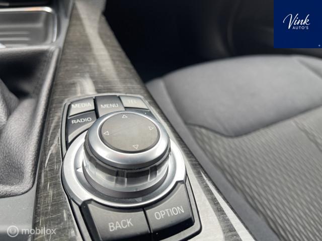 BMW 3 Serie BMW 3-serie Touring 318d | Luxury | NAV | Trekhaak | Cruise Control
