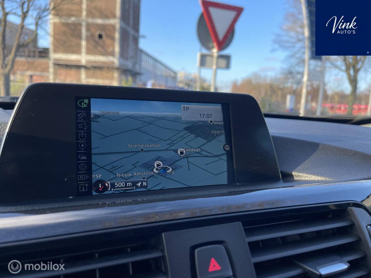 BMW 3 Serie BMW 3-serie Touring 318d | Luxury | NAV | Trekhaak | Cruise Control