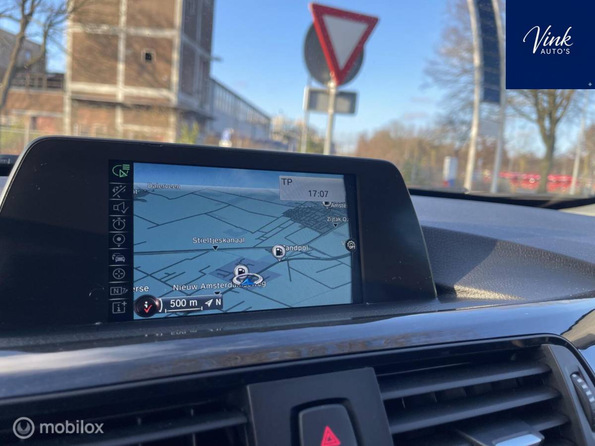 BMW 3 Serie BMW 3-serie Touring 318d | Luxury | NAV | Trekhaak | Cruise Control