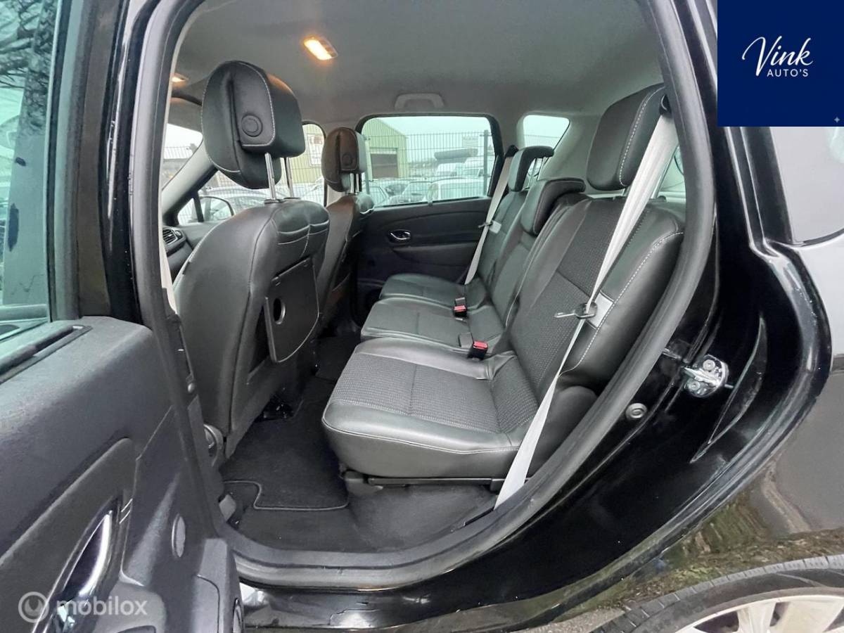 Renault Scénic Renault Scénic 1.2 TCe Bose | Navigatie | Trekhaak | Stoelverwarming | PDC
