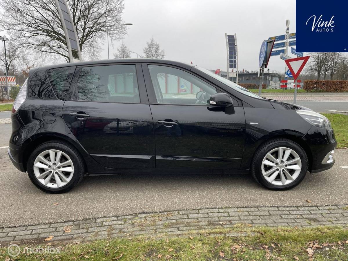Renault Scénic Renault Scénic 1.2 TCe Bose | Navigatie | Trekhaak | Stoelverwarming | PDC