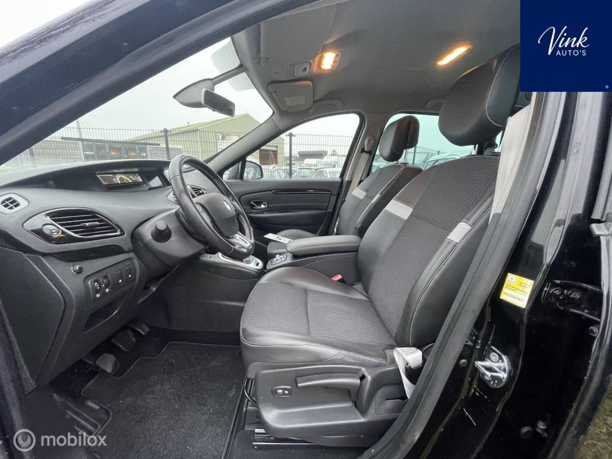 Renault Scénic Renault Scénic 1.2 TCe Bose | Navigatie | Trekhaak | Stoelverwarming | PDC