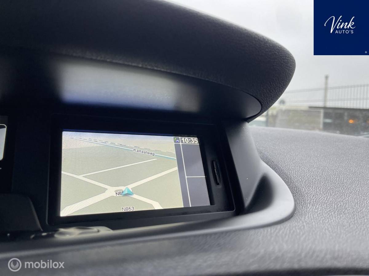 Renault Scénic Renault Scénic 1.2 TCe Bose | Navigatie | Trekhaak | Stoelverwarming | PDC