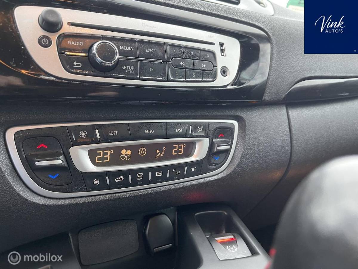 Renault Scénic Renault Scénic 1.2 TCe Bose | Navigatie | Trekhaak | Stoelverwarming | PDC