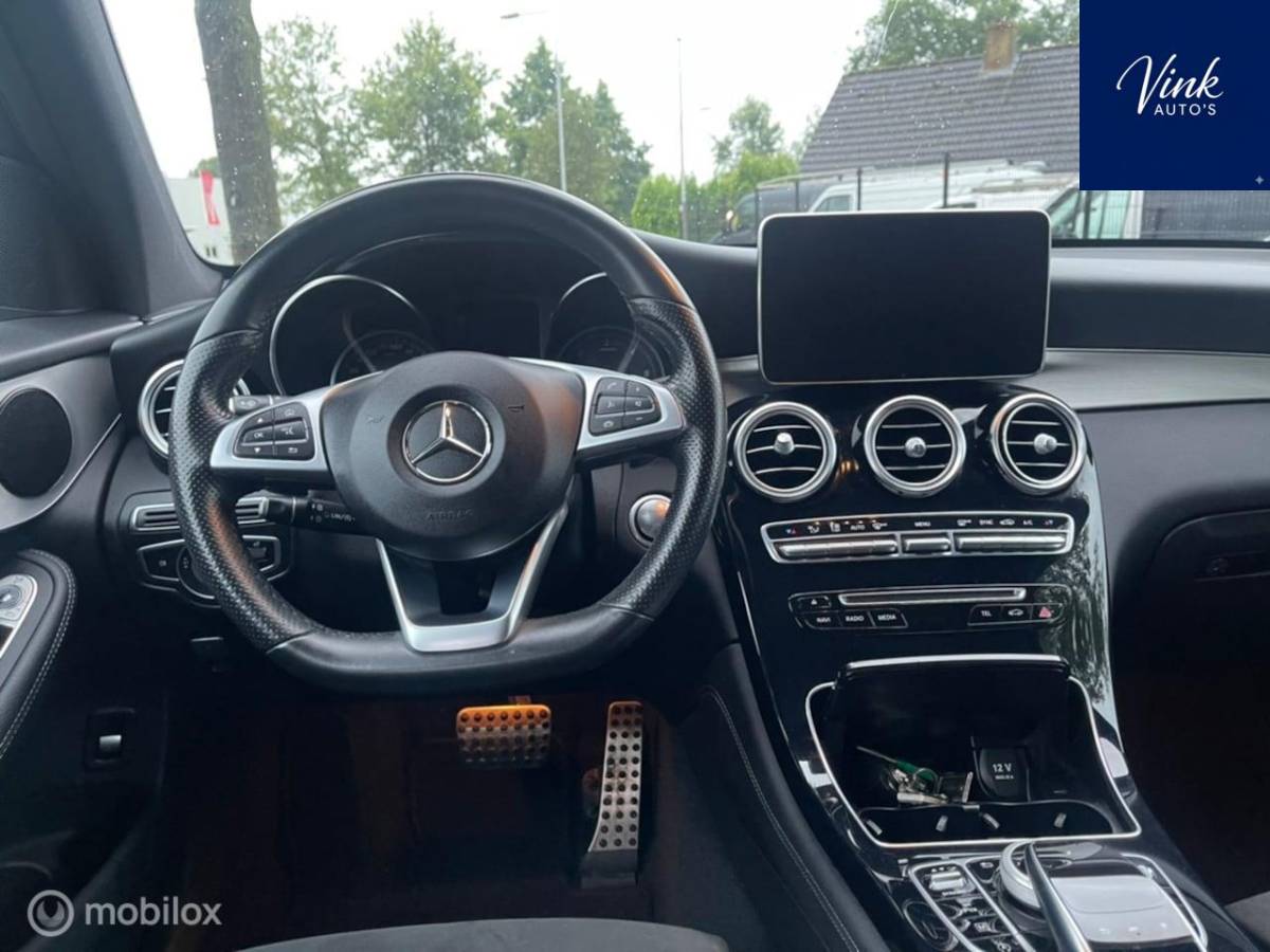 Mercedes-Benz GLC Mercedes-Benz GLC-klasse 250 d 4MATIC | AMG Pakket | INCL BTW | Panoramadak | NL & NAP