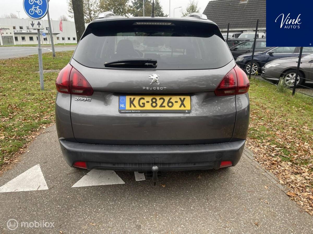 Peugeot 2008 Peugeot 2008 1.2 PureTech Blue Lion | Panoramadak | Full Options | Trekhaak |
