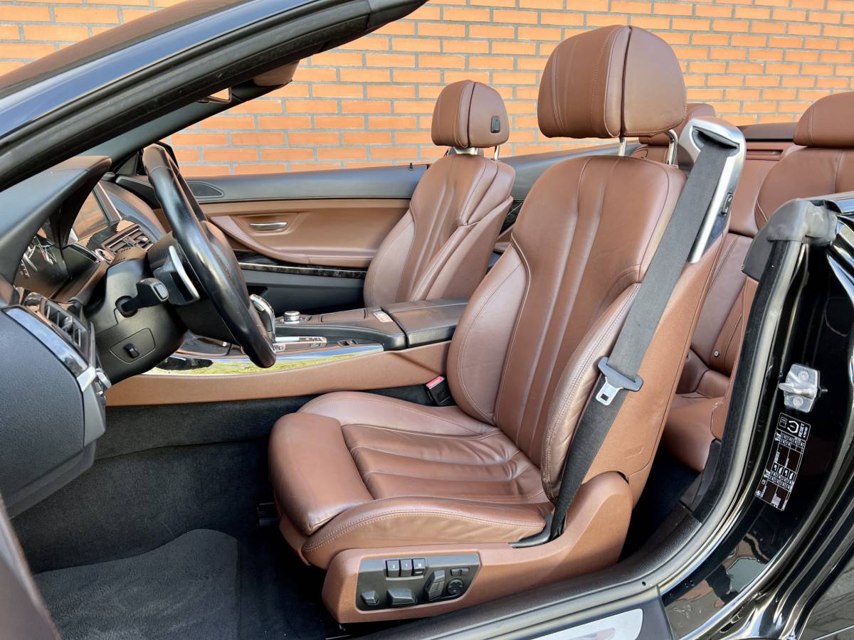 BMW 6 Serie BMW 6-serie Cabrio 640i High Executive | 320 PK! | Head-Up Display | Softclose | Xenon | 20″ Lichtmetaal | Camera | Lederen Bekleding