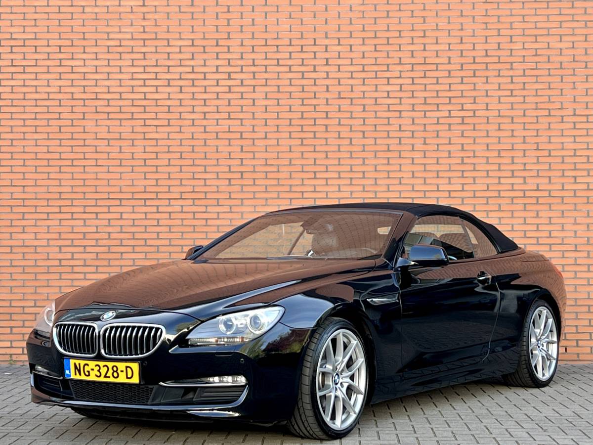 BMW 6 Serie BMW 6-serie Cabrio 640i High Executive | 320 PK! | Head-Up Display | Softclose | Xenon | 20″ Lichtmetaal | Camera | Lederen Bekleding