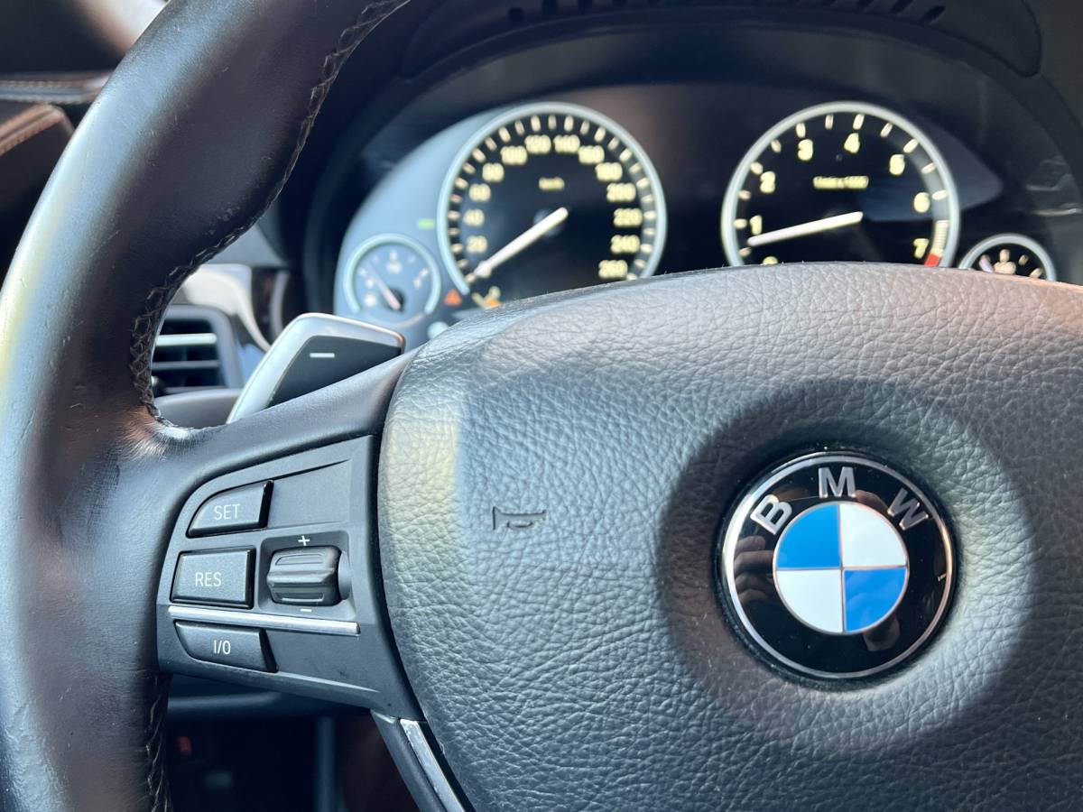 BMW 6 Serie BMW 6-serie Cabrio 640i High Executive | 320 PK! | Head-Up Display | Softclose | Xenon | 20″ Lichtmetaal | Camera | Lederen Bekleding