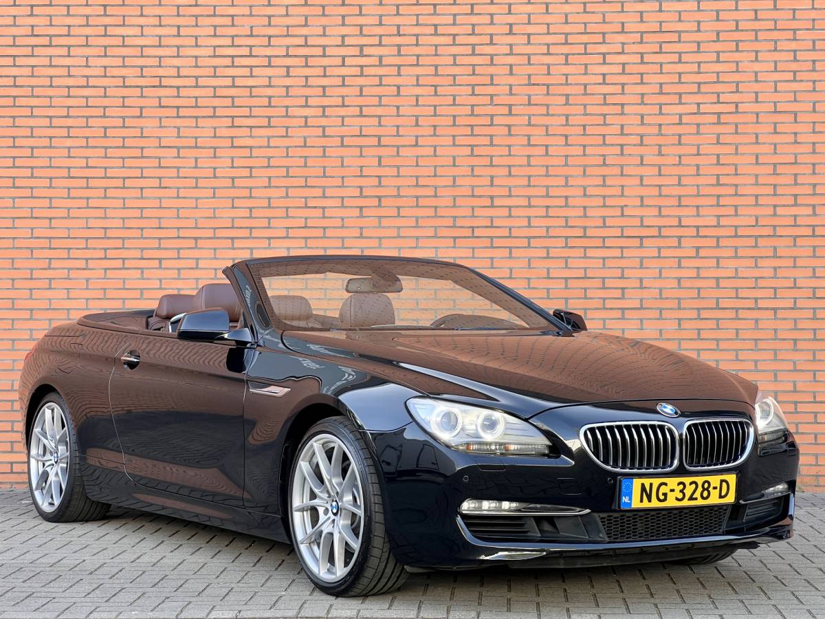 BMW 6 Serie BMW 6-serie Cabrio 640i High Executive | 320 PK! | Head-Up Display | Softclose | Xenon | 20″ Lichtmetaal | Camera | Lederen Bekleding