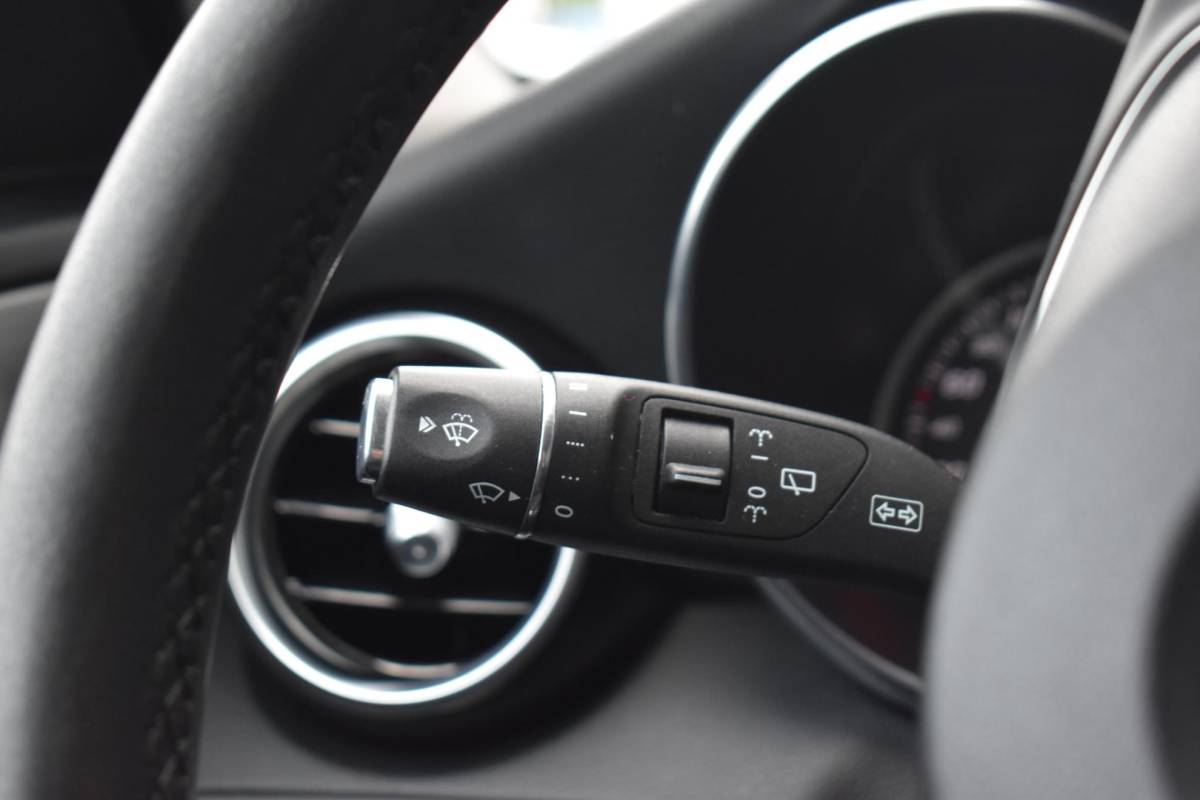 Mercedes-Benz C-Klasse Mercedes-Benz C-klasse Estate 350 e SPORTSTOELEN LED LMV LEDER NAVI