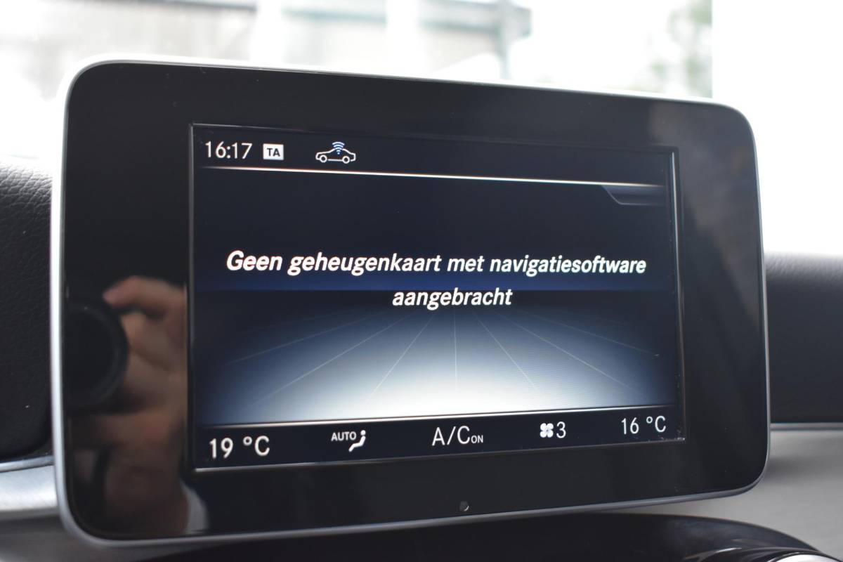 Mercedes-Benz C-Klasse Mercedes-Benz C-klasse Estate 350 e SPORTSTOELEN LED LMV LEDER NAVI