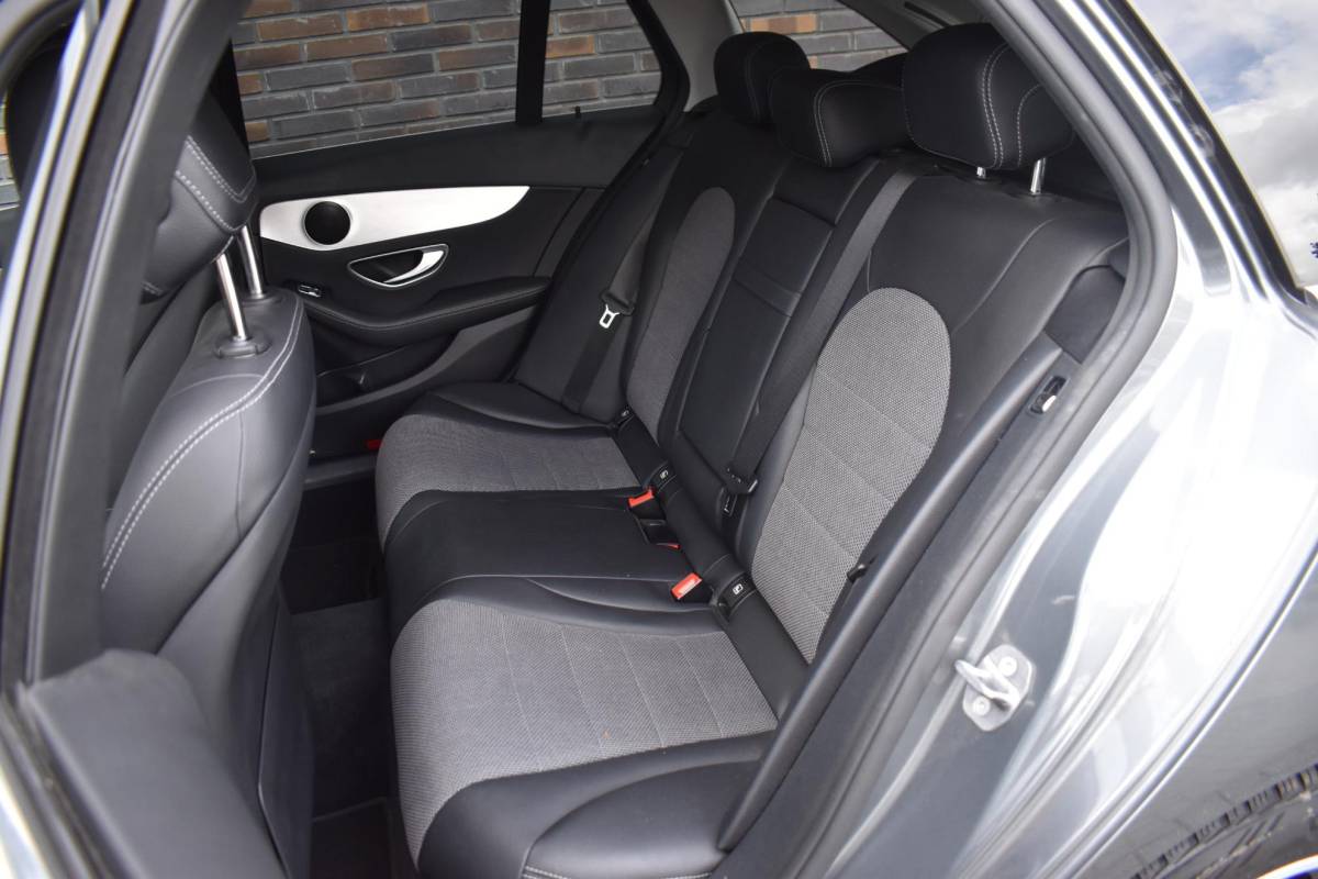 Mercedes-Benz C-Klasse Mercedes-Benz C-klasse Estate 350 e SPORTSTOELEN LED LMV LEDER NAVI