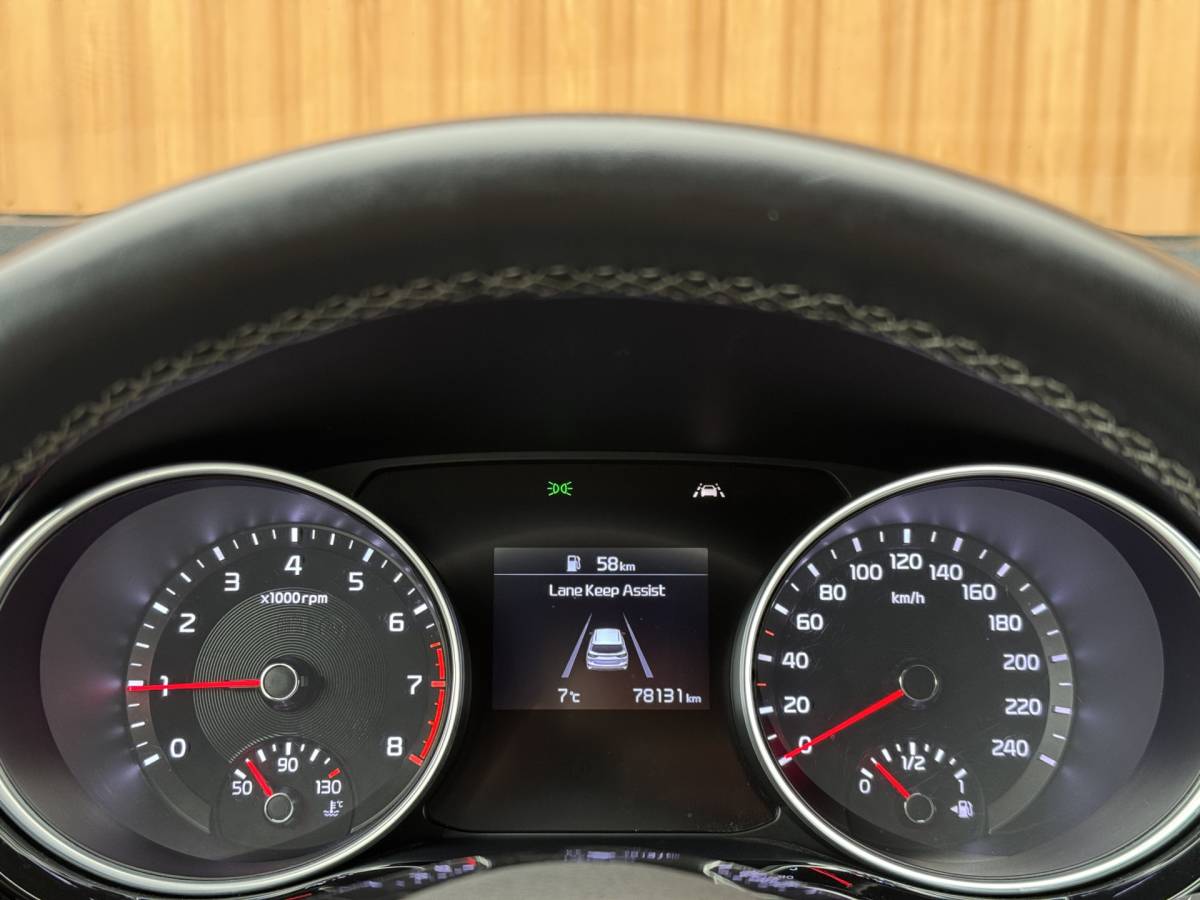 Kia Ceed Sportswagon Kia Ceed Sportswagon 1.0 T-GDi GT-Line | Panoramadak | Stuurwielverwarming | Stoelverwarming | Camera | DAB | Apple Carplay | Android Auto | Lane Assist | Keyless Go | Keyless Entry |