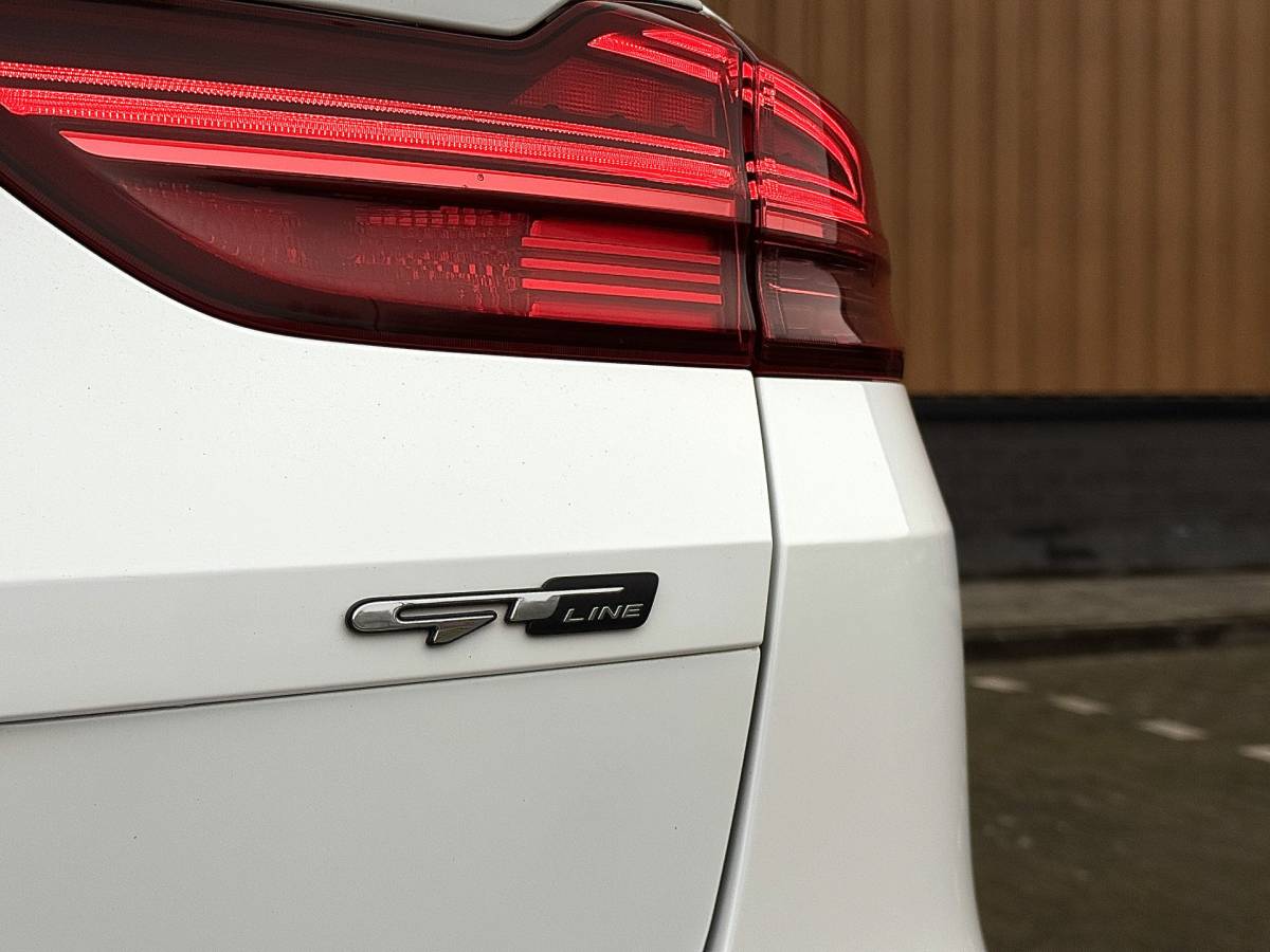 Kia Ceed Sportswagon Kia Ceed Sportswagon 1.0 T-GDi GT-Line | Panoramadak | Stuurwielverwarming | Stoelverwarming | Camera | DAB | Apple Carplay | Android Auto | Lane Assist | Keyless Go | Keyless Entry |