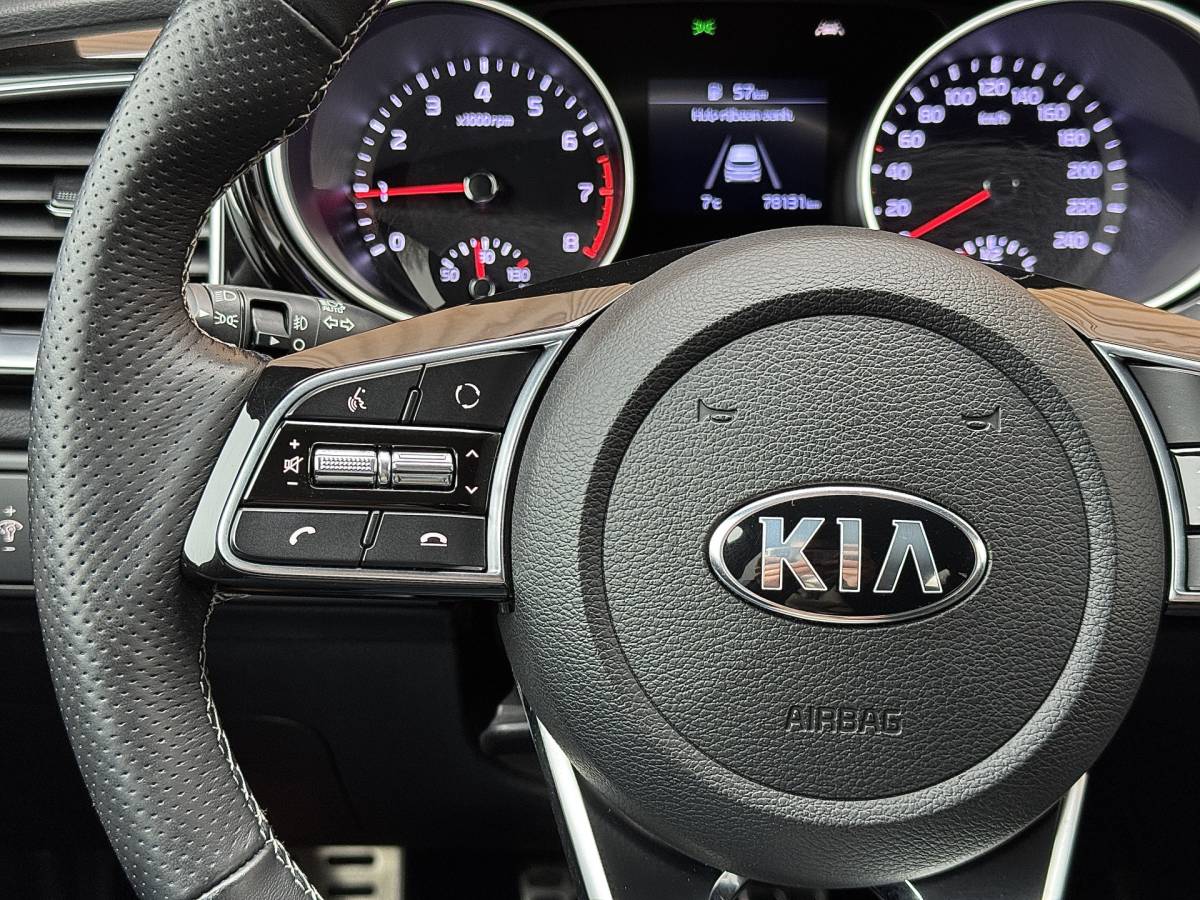 Kia Ceed Sportswagon Kia Ceed Sportswagon 1.0 T-GDi GT-Line | Panoramadak | Stuurwielverwarming | Stoelverwarming | Camera | DAB | Apple Carplay | Android Auto | Lane Assist | Keyless Go | Keyless Entry |