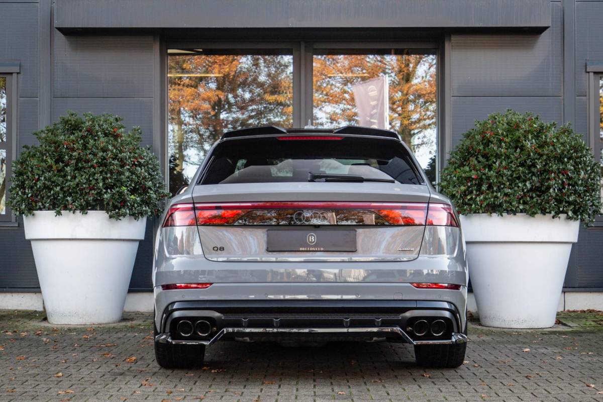 Audi Q8 Audi Q8 60 TFSI e Competition 490pk, Nardo, Full-options 2026