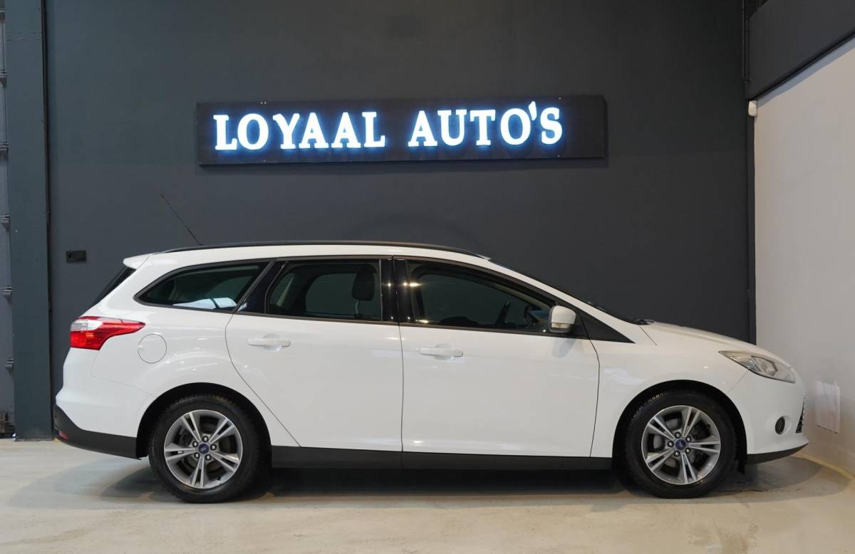 Ford Focus Ford Focus Wagon 1.0 EcoBoost Edition | 1E EIGENAAR | NAVI | AIRCO | CRUISE | PDC | NAP | APK.