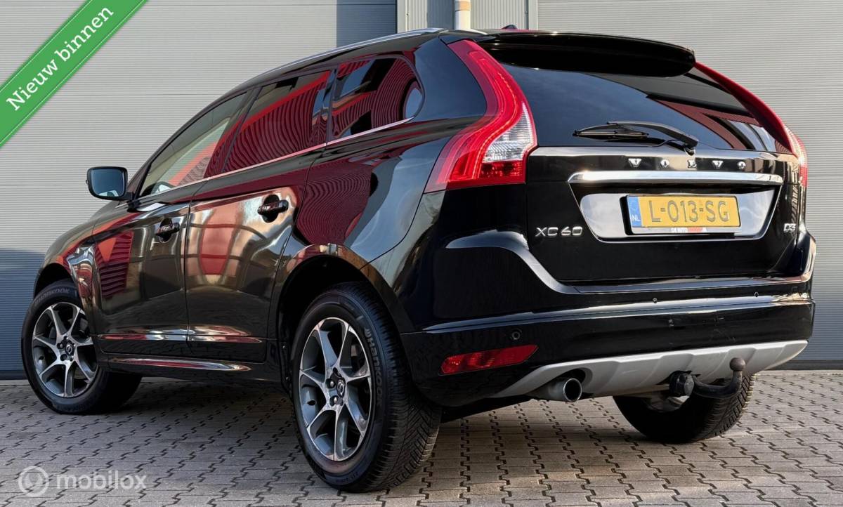 Volvo XC60 Volvo XC60 2.0 D3 FWD Ocean Race Clima/Cruise/PDC/Trekhaak