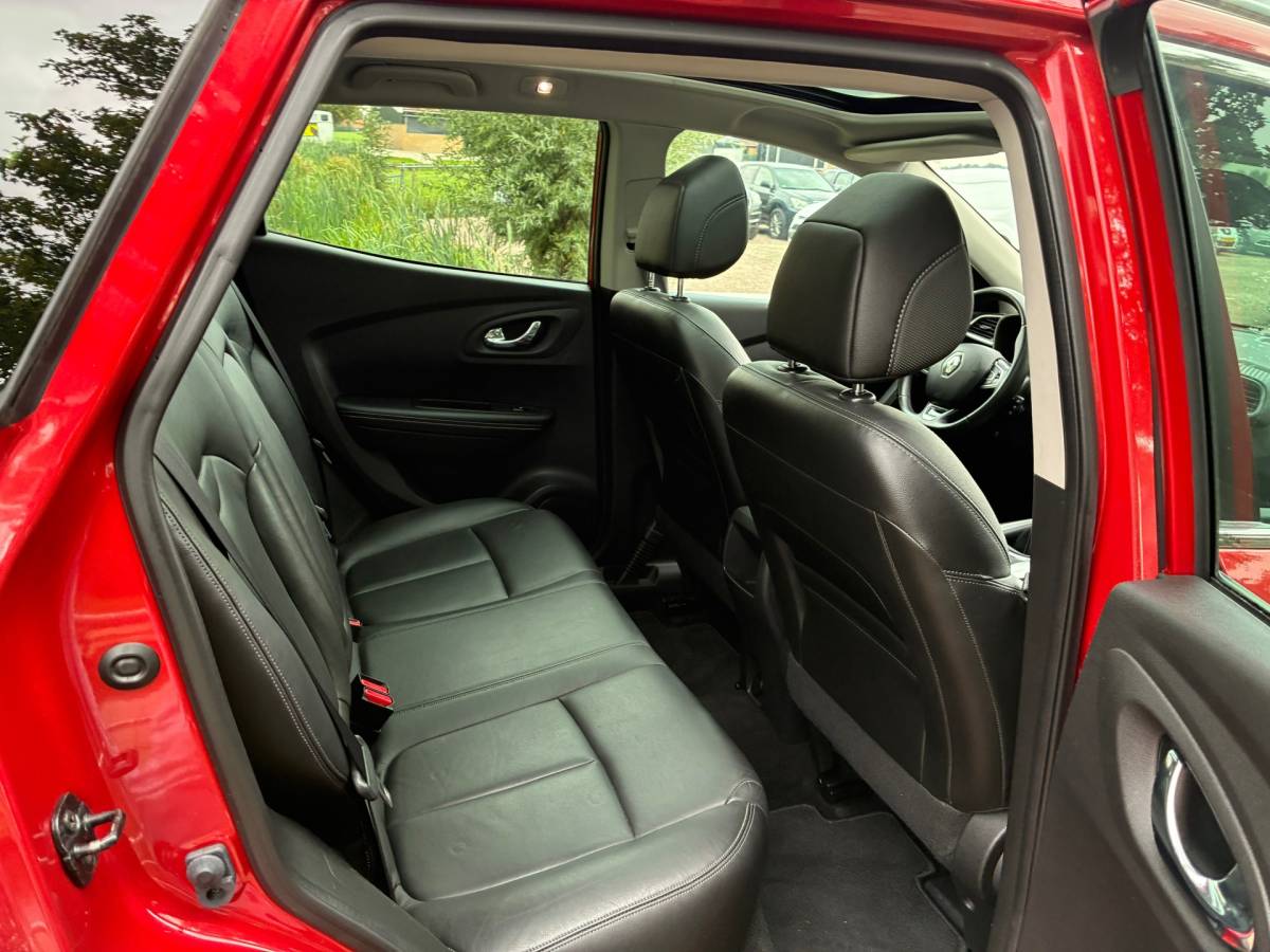 Renault Kadjar Renault Kadjar 1.2 TCe Bose | Leder + Pano + Key-less + Clima nu € 8.975,-!!!
