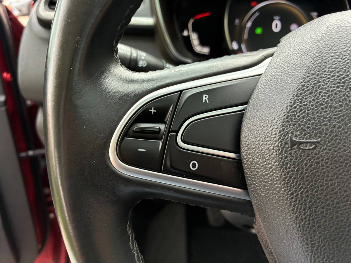 Renault Kadjar Renault Kadjar 1.2 TCe Bose | Leder + Pano + Key-less + Clima nu € 8.975,-!!!