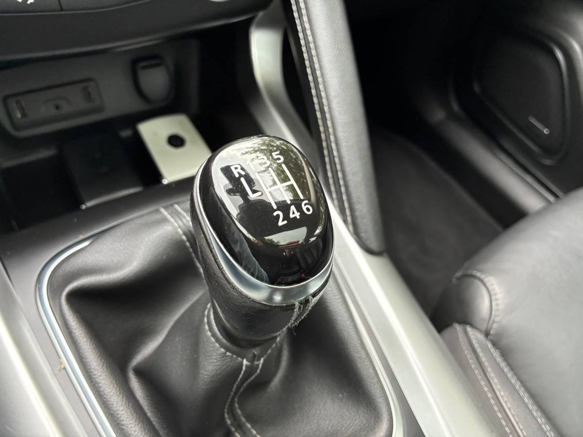 Renault Kadjar Renault Kadjar 1.2 TCe Bose | Leder + Pano + Key-less + Clima nu € 8.975,-!!!